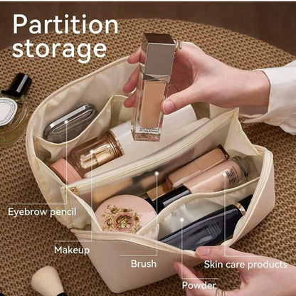 Luxe Travel Makeup Organizer